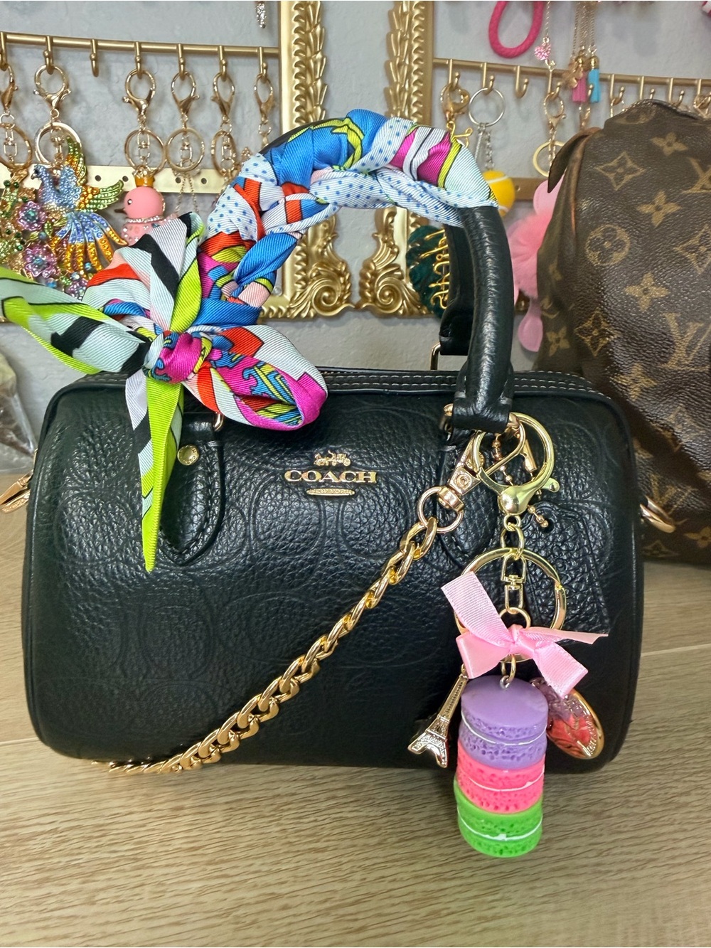 Charm And Twilly